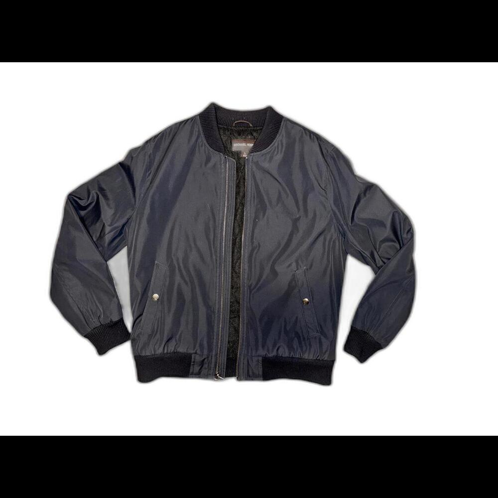 Stylish Michael Kors Men's Bomber Jacket - Versatile Fashion Staple